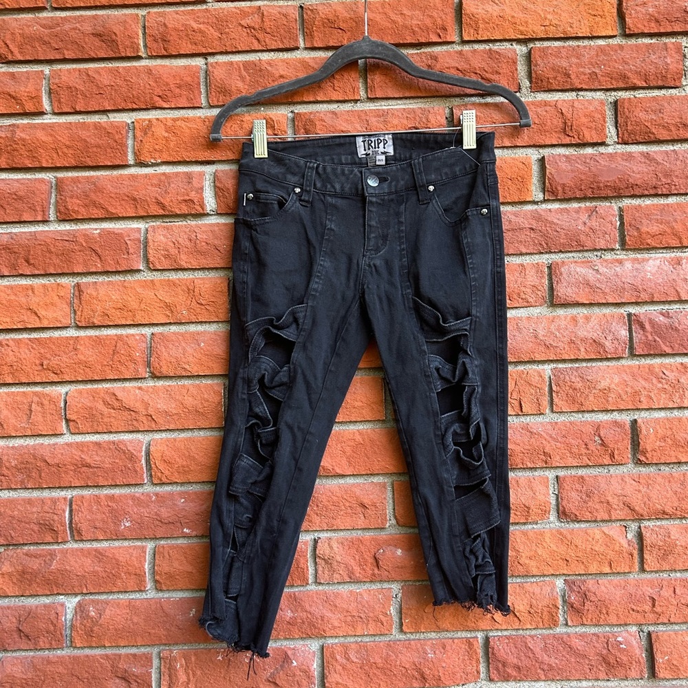 Tripp NYC cut off shorts
